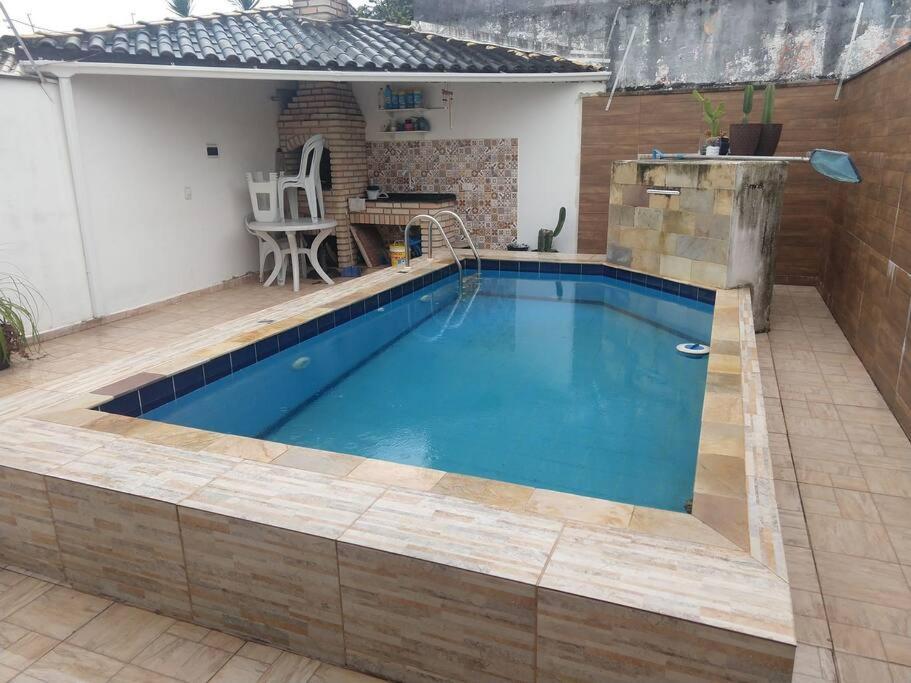 Casa Em Itanhaem Com 2 Quartos Garagem P 2 Carros, Churrasqueira, Piscina 200 M Da Praia Exterior foto